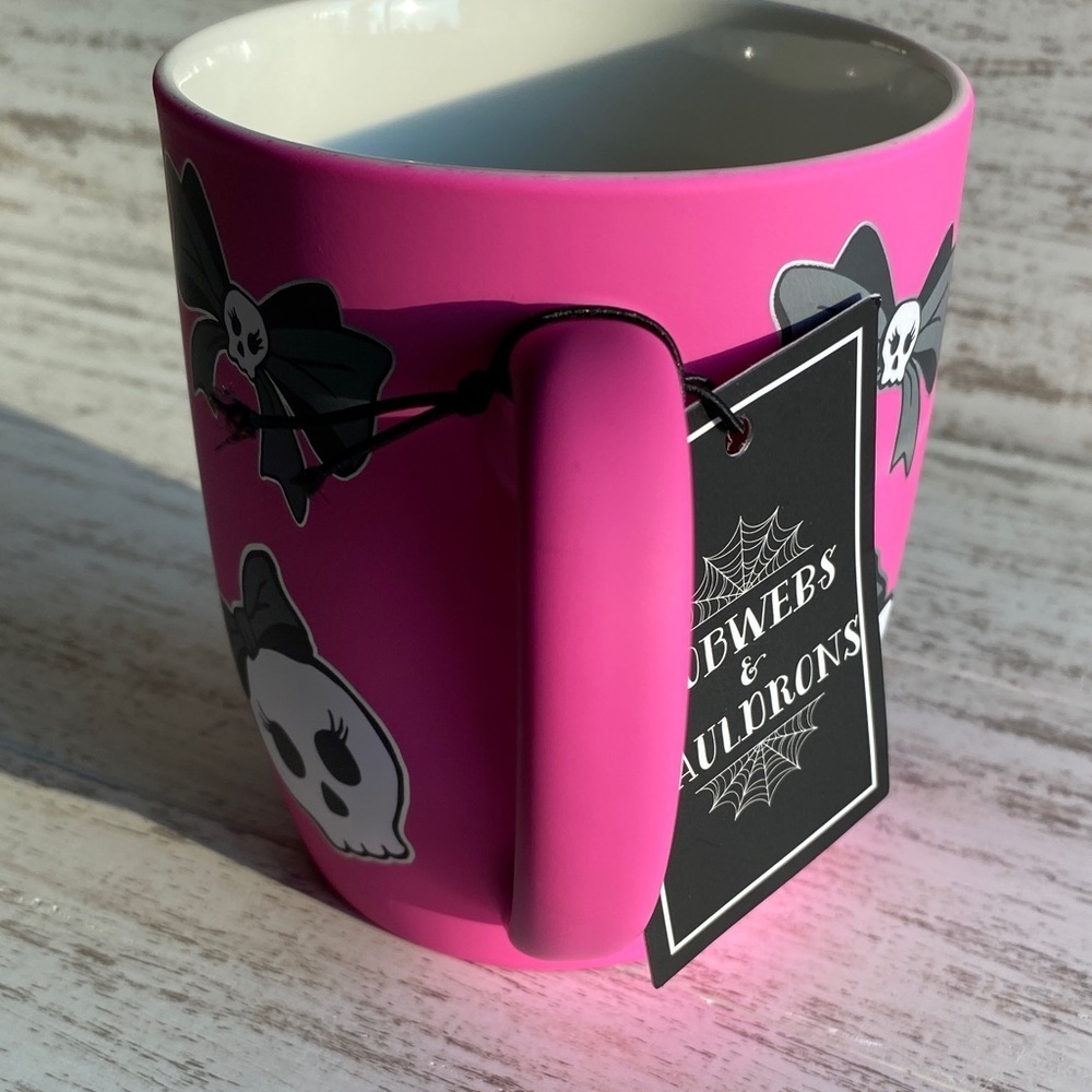 Cobwebs & Cauldrons Pink Skull Mug 16oz Halloween Girly Goth Pastel Coffee Cup - Picture 6 of 8